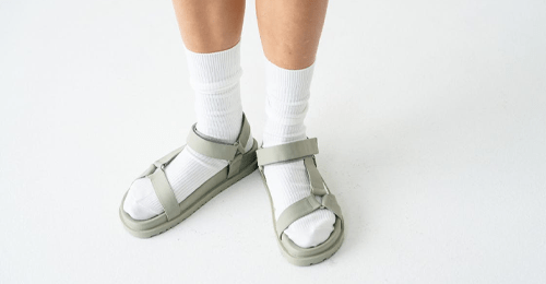 How to Wear Socks in Summer?