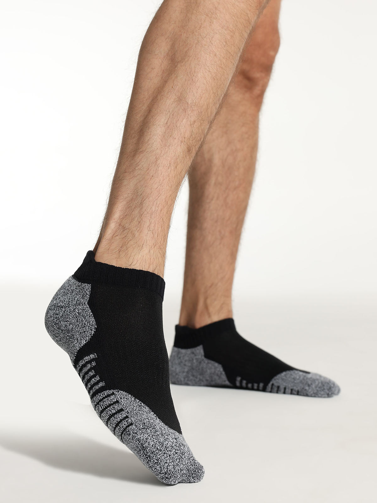 Athletic Cushioned Ankle Socks