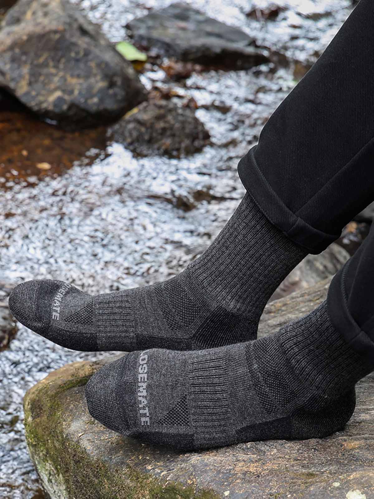 Men's Wool Thermal Outdoor Hiking Mid-Calf Socks