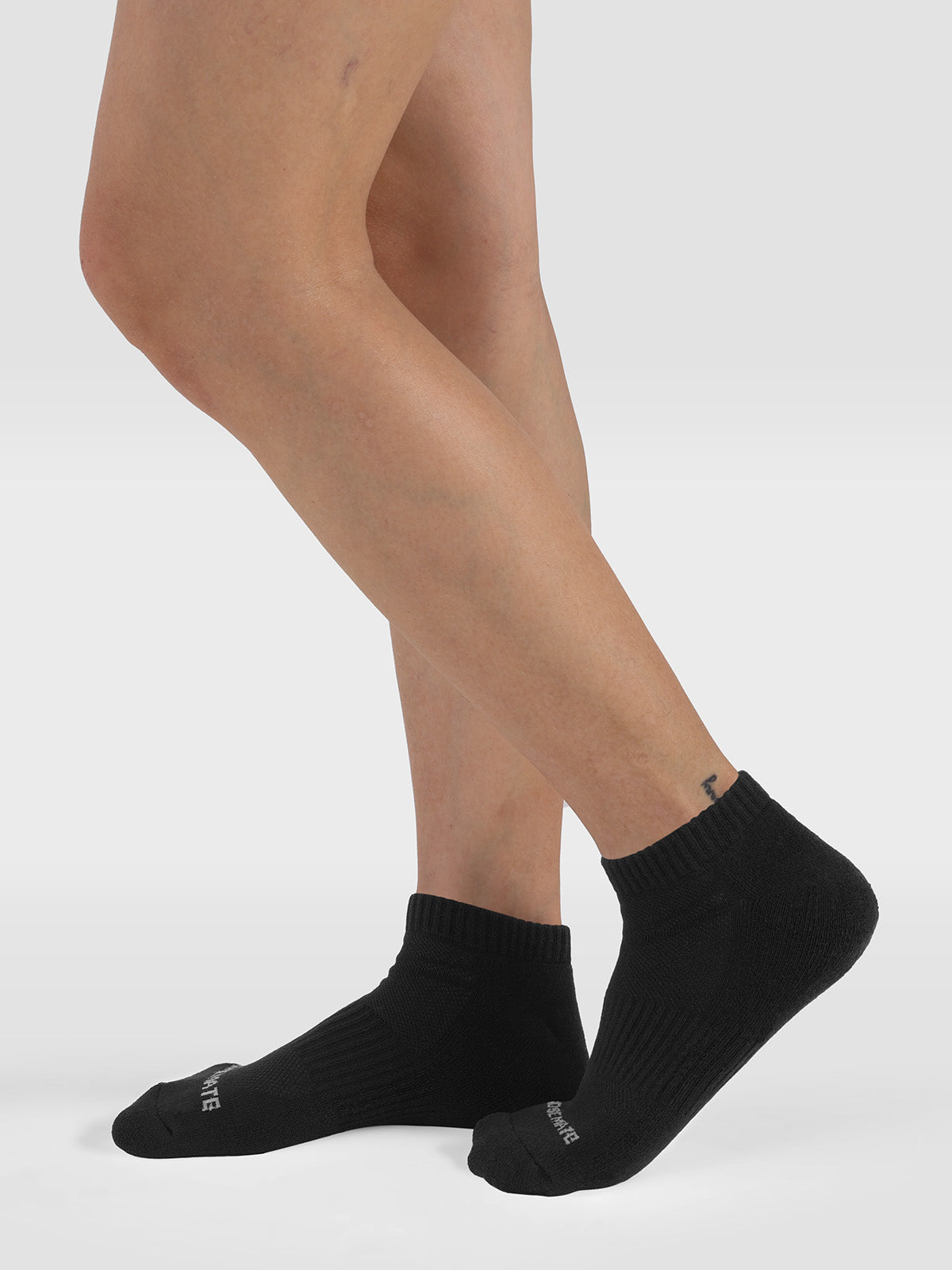 Men's Athletic Cushioned Quarter Socks