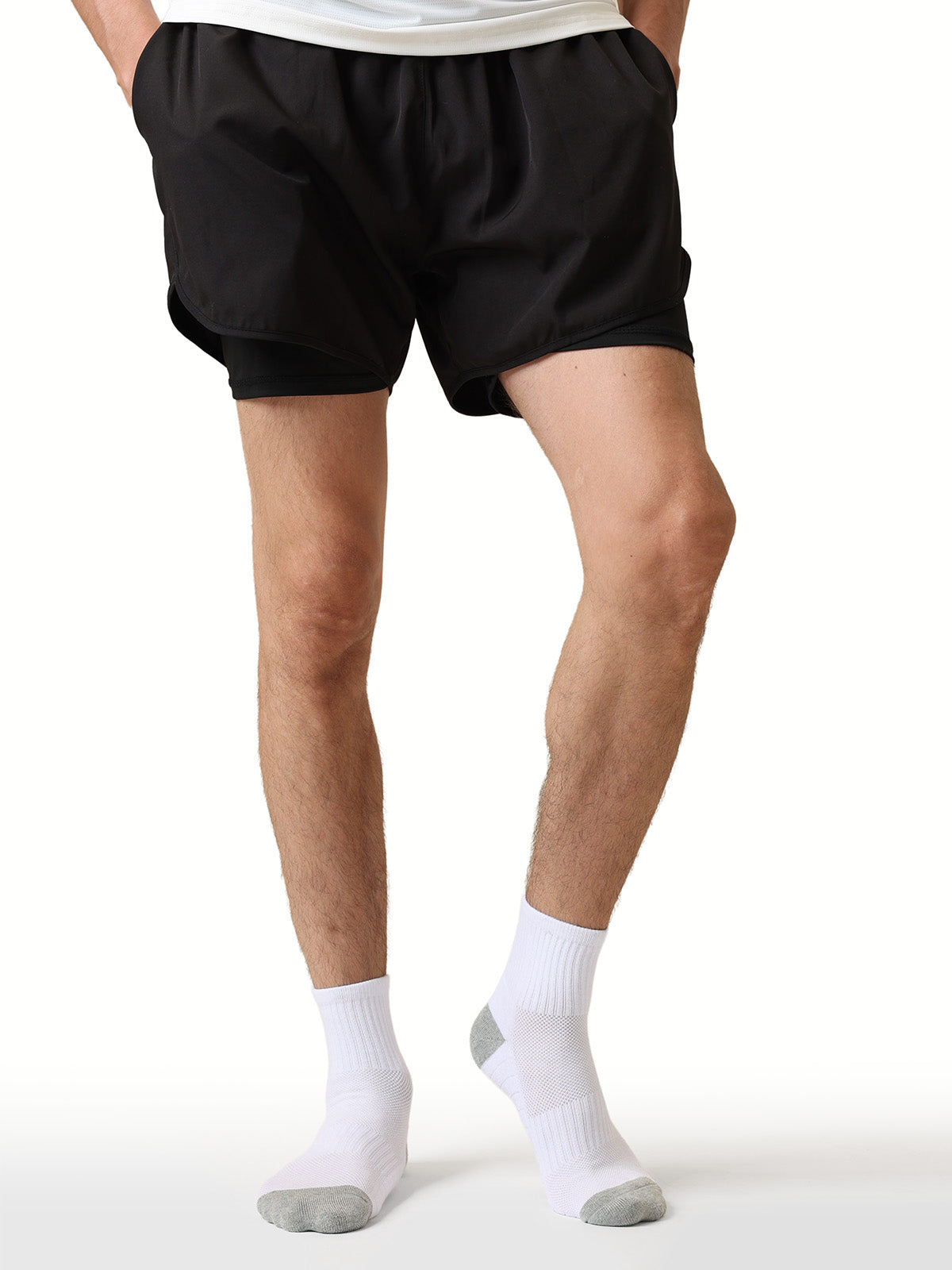 Unisex Athletic Cushioned Crew Socks