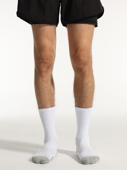 Men's Outdoor Athletic Mid-Calf Socks