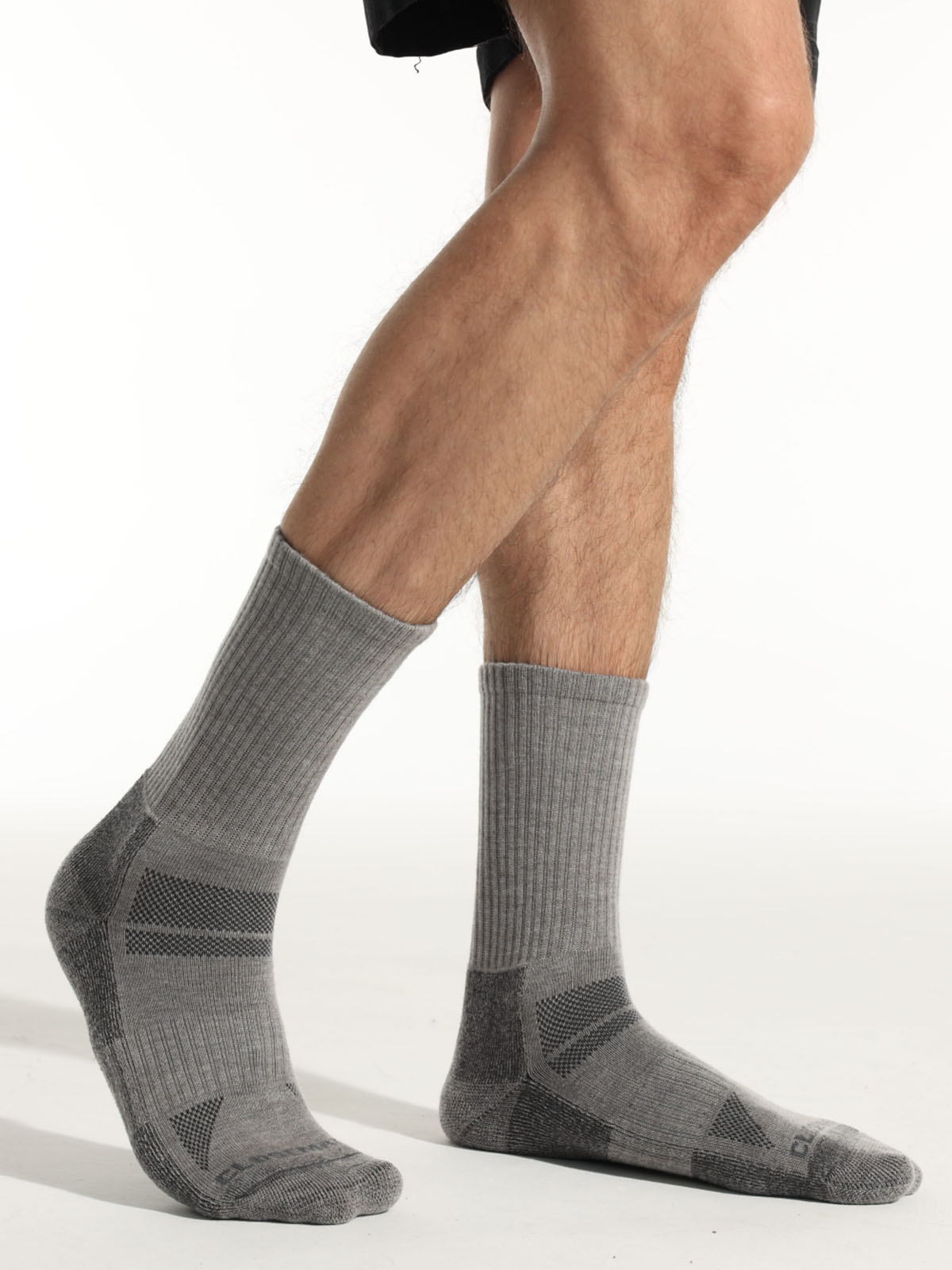Men's Wool Thermal Outdoor Hiking Mid-Calf Socks