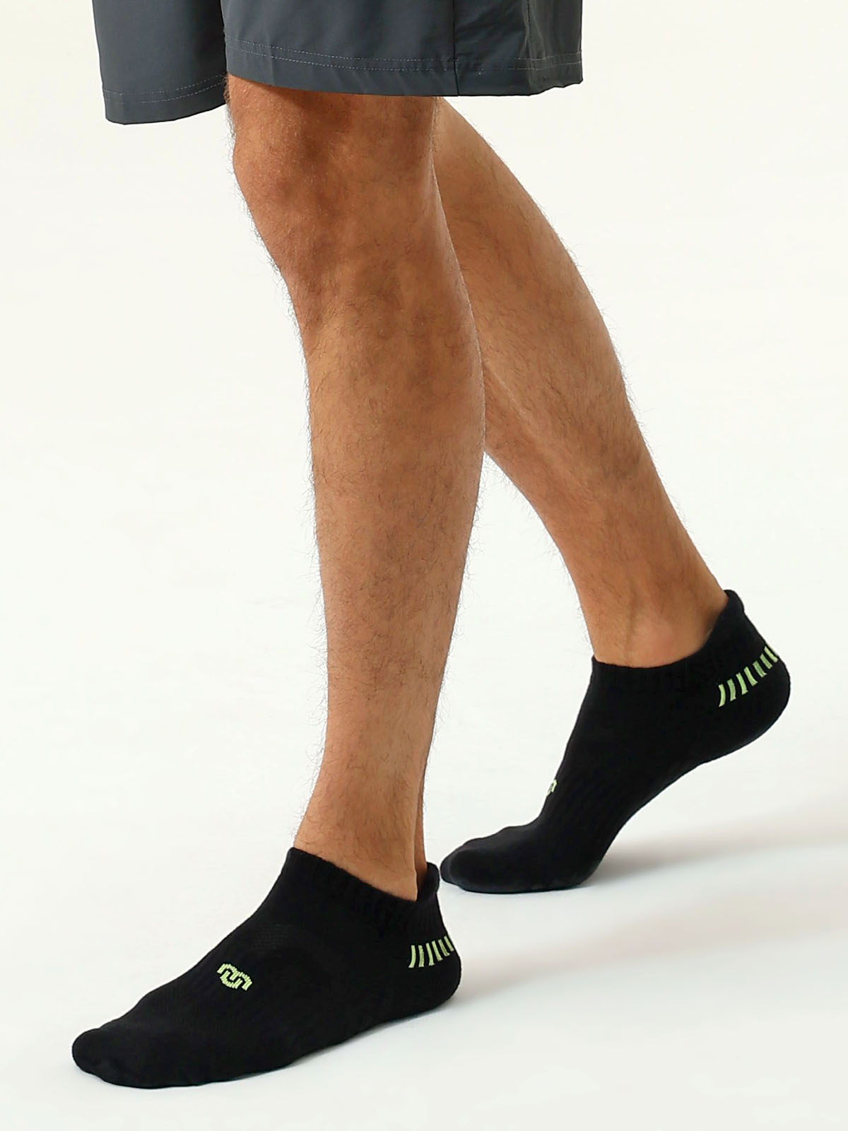 Cushioned Athletic Ankle Socks